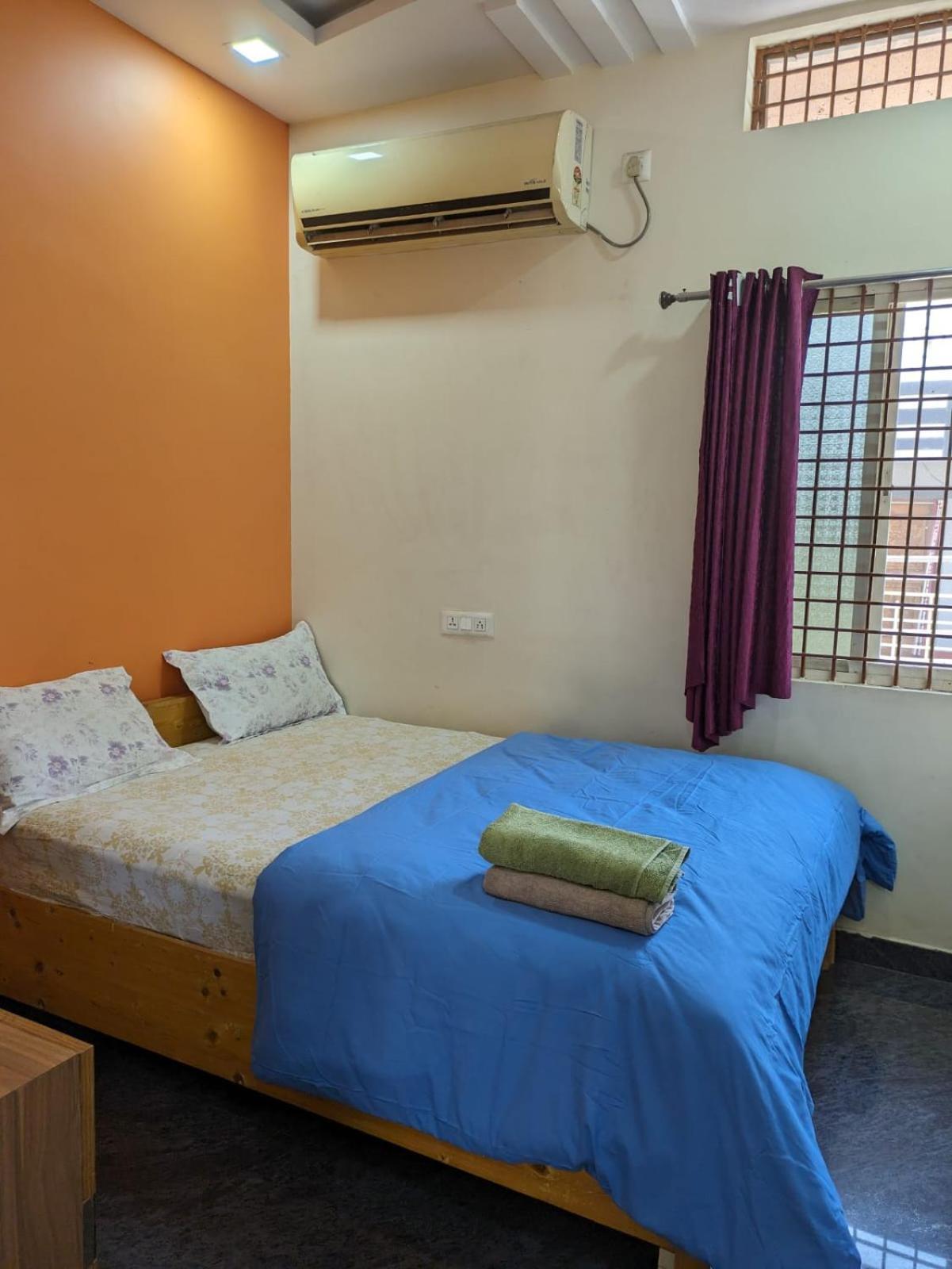 Vijayanagara Home Stay Hampi Kültér fotó